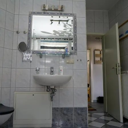 Bahnhof Lägenhet Wendehausen