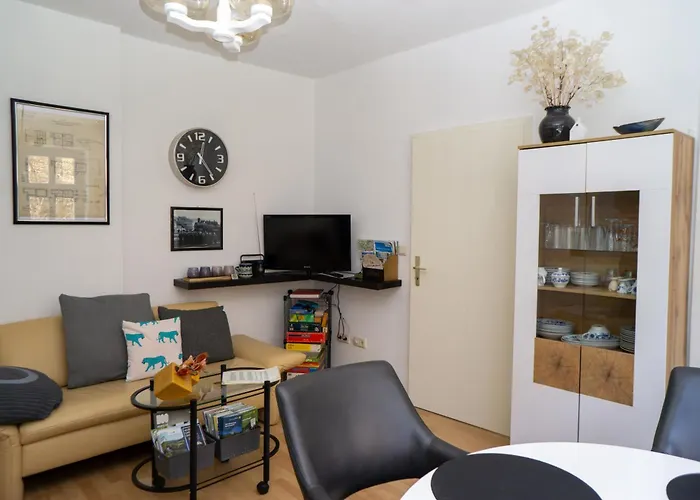 Bahnhof * Wendehausen